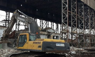 Демонтаж ангаров в Воркуте под ключ - стоимость от 1531 руб. | 2Землекопа-Врк